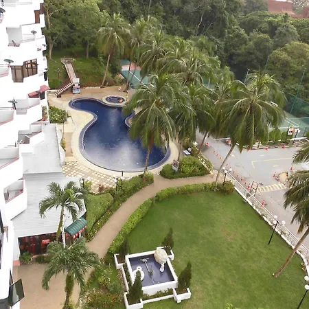 Batu Ferringhi Seaview Apartment